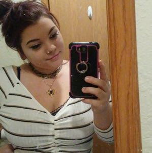 Meet your Posher, Katrina